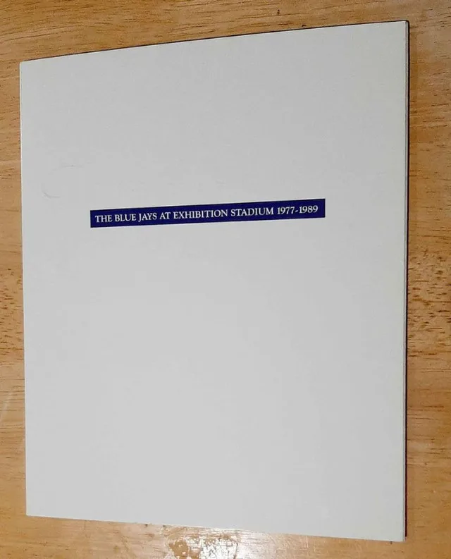 THE BLUE JAYS AT EXHIBITION STADIUM Booklet 1977 image indicator(8)