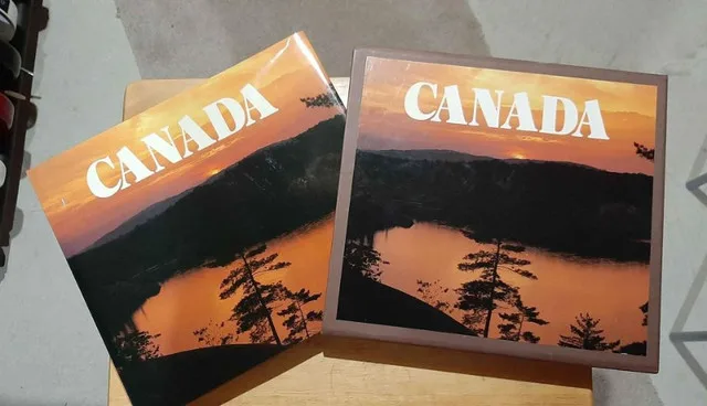 Canada Photo Hardcover Book image indicator(3)