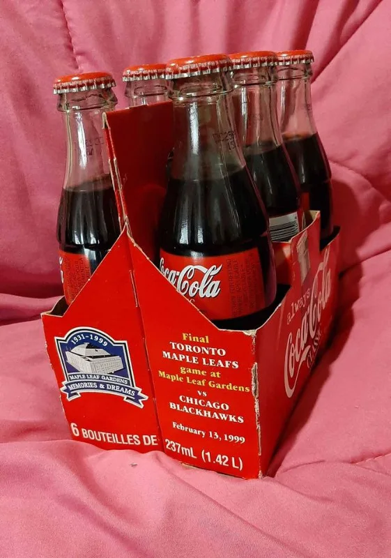Coca-Cola Vintage bottles - Maple Leaf Gardens Final game. image indicator(2)