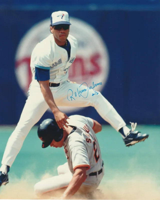 Roberto Alomar Autographed 8 x 10 Glossy picture - Licenced thumbnail
