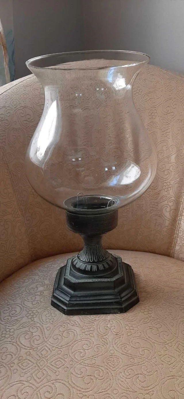 LAMP - Brass base w/glass vase candle holder lamp image indicator(3)