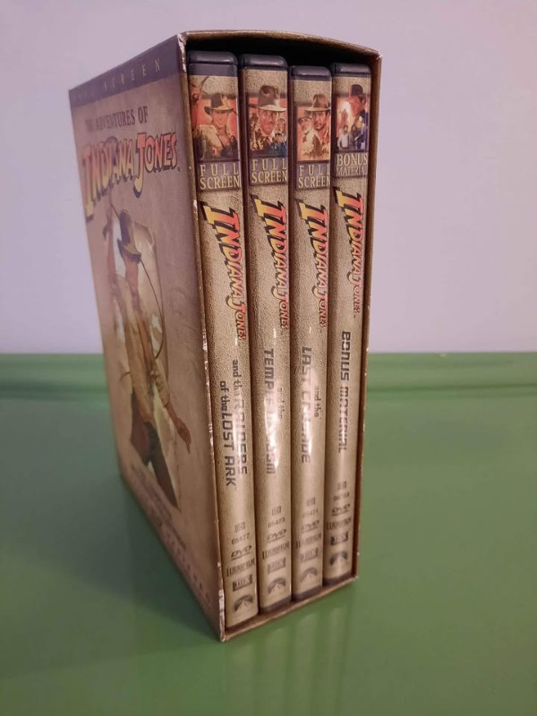 Indiana Jones Trilogy DVD Box Set - photo 2