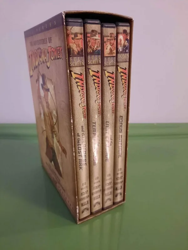 Indiana Jones Trilogy DVD Box Set image indicator(2)
