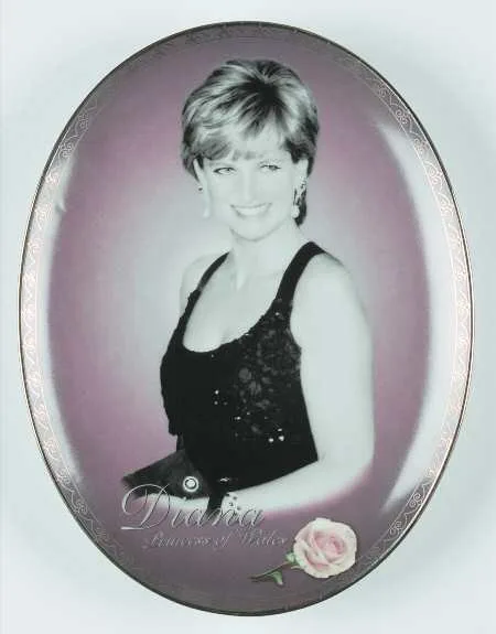 COLLECTOR PLATE - COMPASSIONATELY DIANA thumbnail