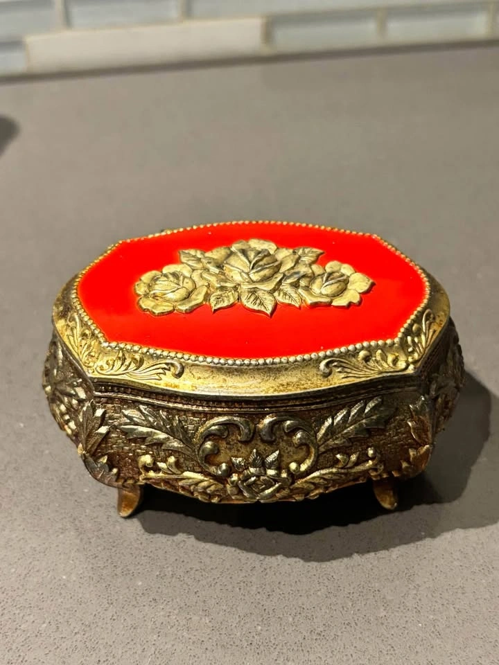 Vintage Victorian Pewter Jewelry Box 1920s - photo 5