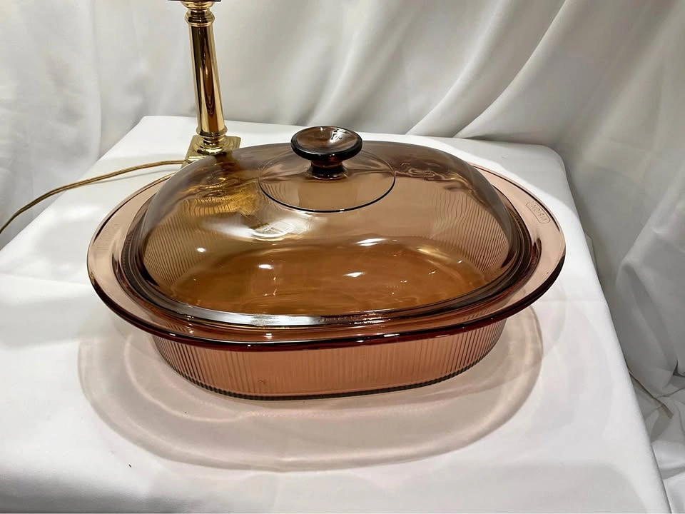 Pyrex Vision 4 Quart With Lid