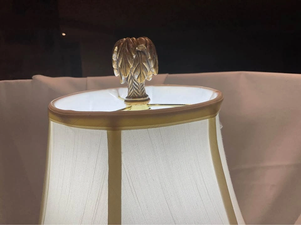 Vintage Hollywood Regency Palm Style Table Lamp - photo 3