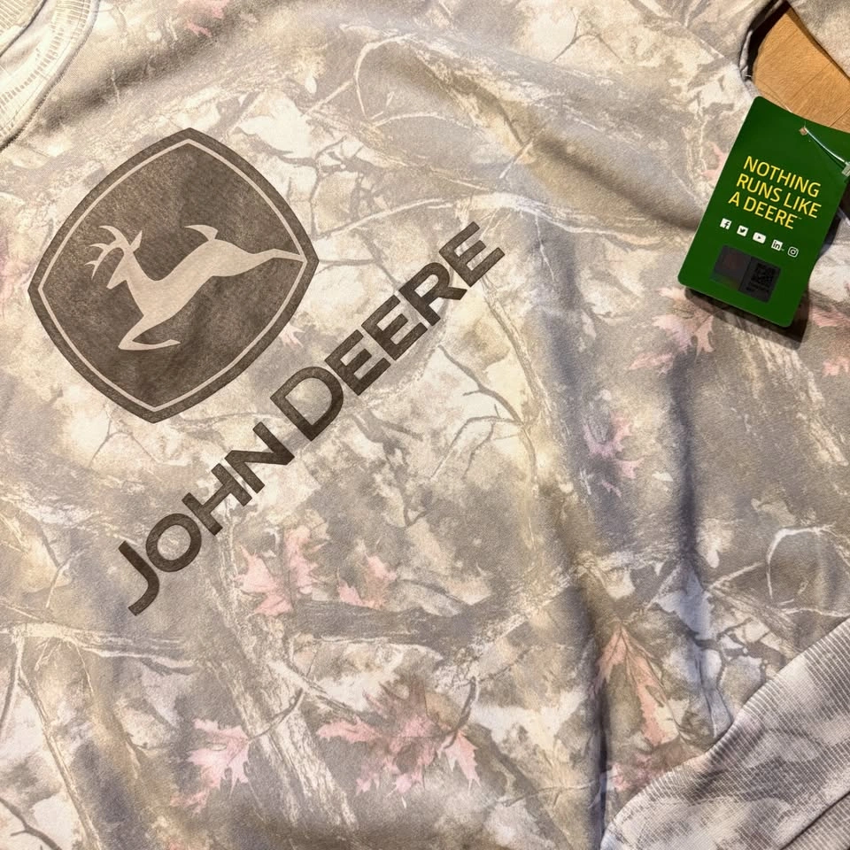 John Deere Camo Crewneck Sweatshirt - New w/ Tags (Small) - photo 5
