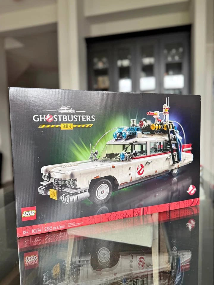 LEGO 10274 Ghostbusters ECTO-1 - Retired Set - NSIB