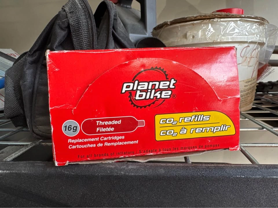 Planet Bike CO₂ Cartridges (18x 16g) - photo 2