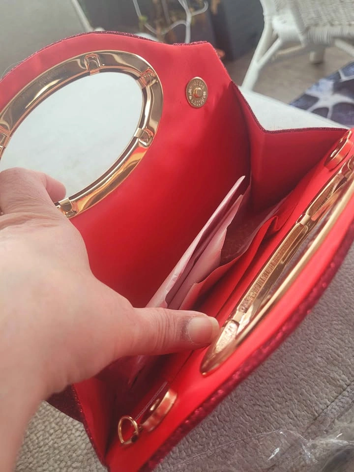 Elegant Women's Evening Clutch Handbag - photo 2