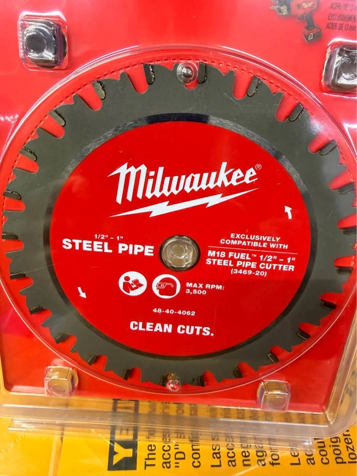 Milwaukee 1/2-1 in. Steel-Tooth Pipe Cutting Blade - photo 2
