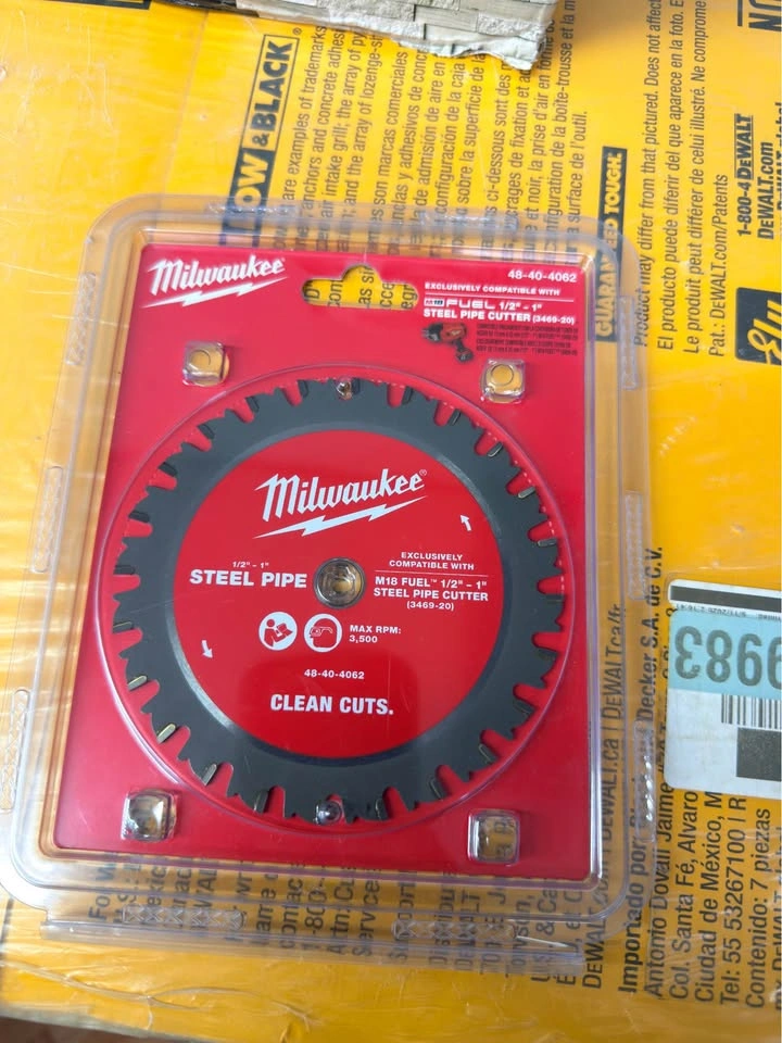 Milwaukee 1/2-1 in. Steel-Tooth Pipe Cutting Blade - photo 3