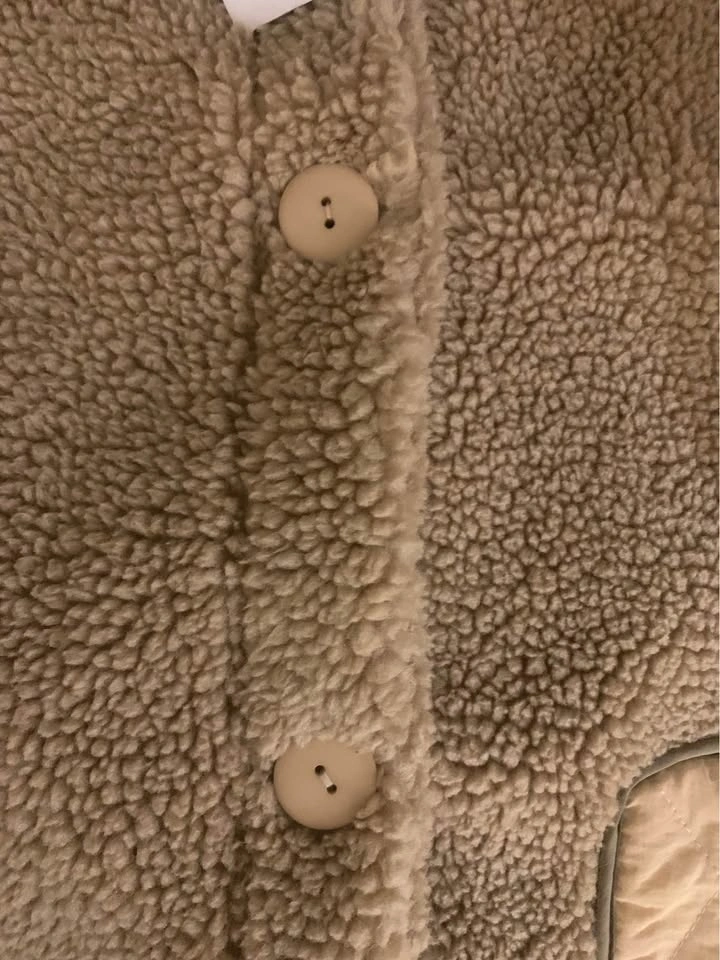 Cute Oversized Faux Fur Sherpa Bomber Jacket - Large - photo 5