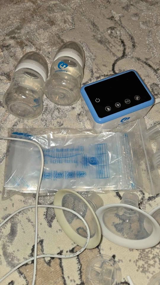 Bella Baby Milk Storage Bottles