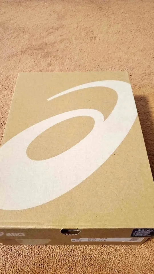 Brand New Asics Shoes (Send Best Offer) thumbnail