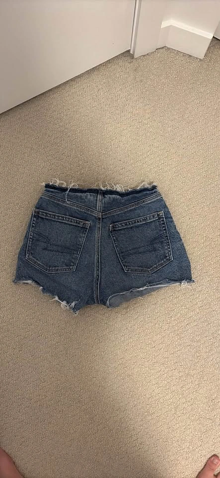 American Eagle Distressed Denim Shorts Size 00 - photo 2