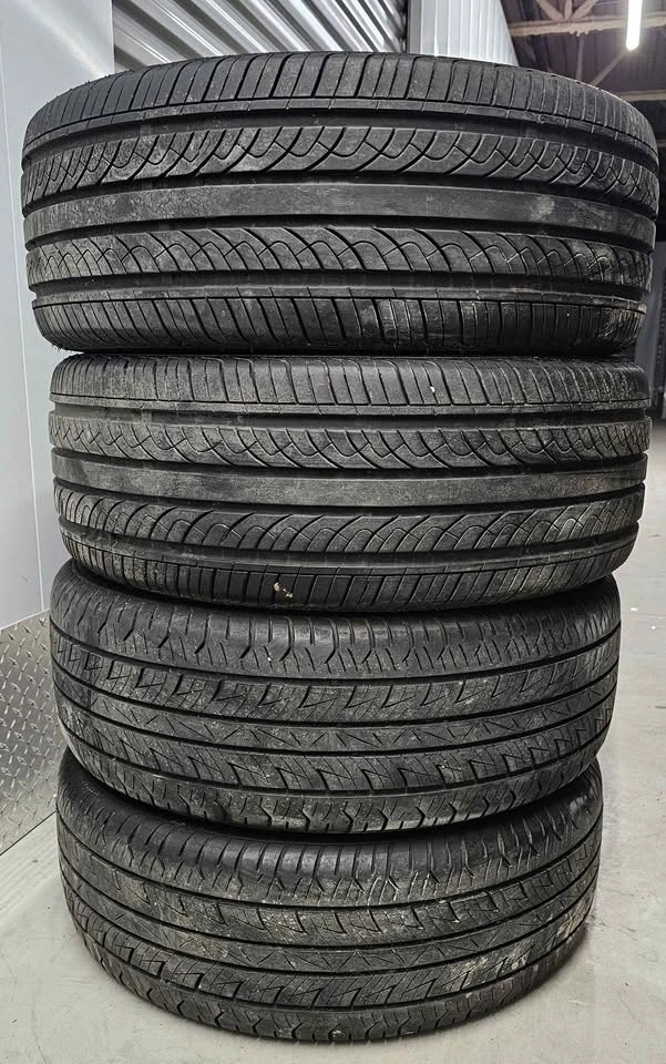 Kia Rondo oem rims with All Season Tires 225/50R17 - photo 5