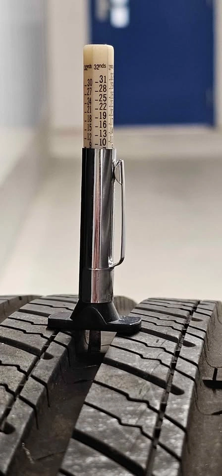 Audi Rims with Michelin All-Season Tires 235/50R19 - photo 4