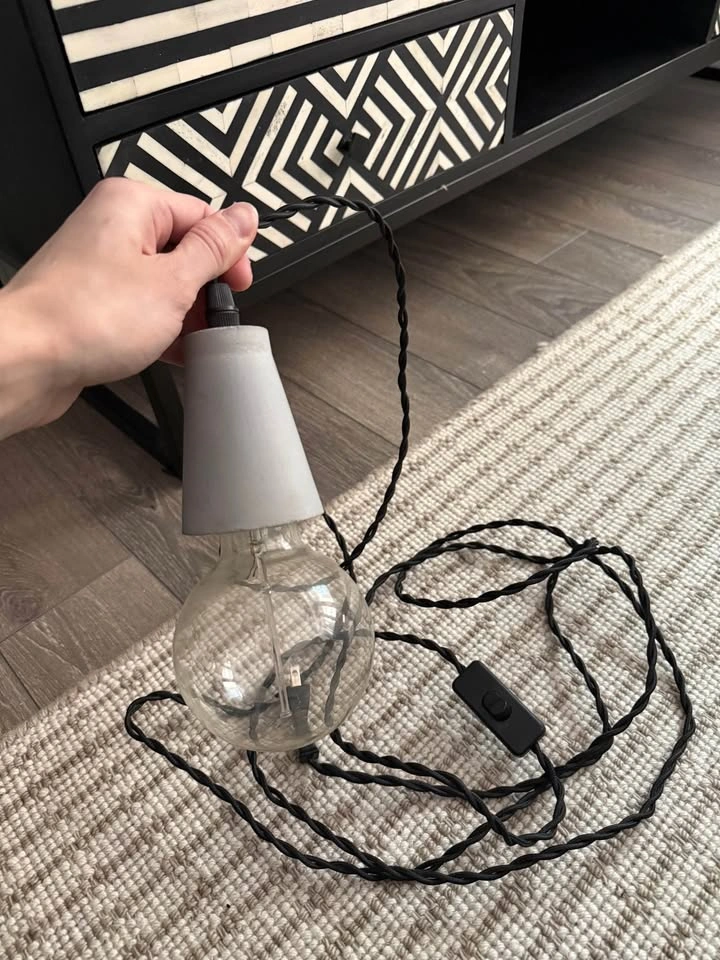 Cement pendant light with Edison bulb - photo 2