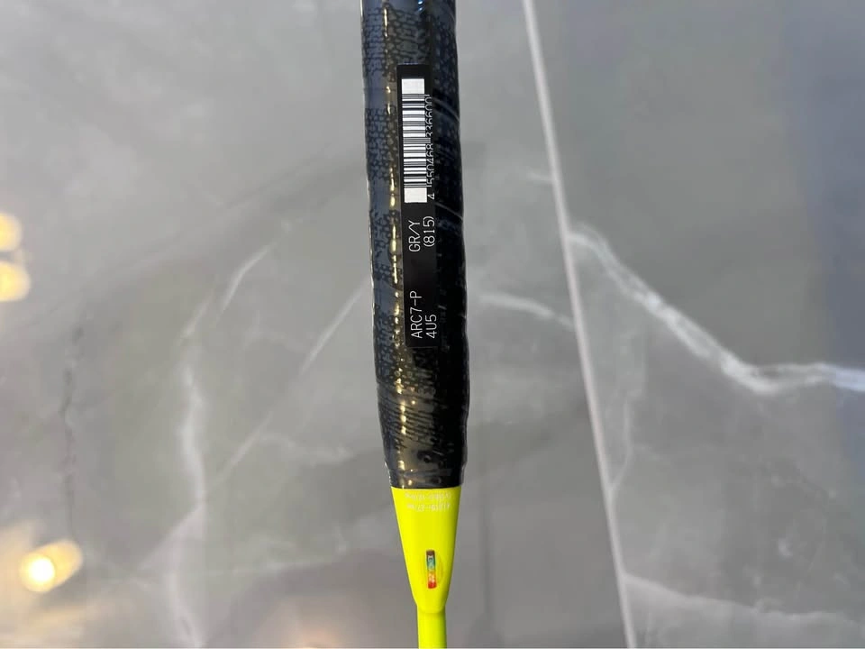 Yonex ArcSaber 7 Pro JPN 4U5 - photo 3