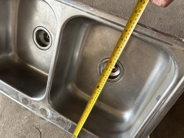stainless steel sink