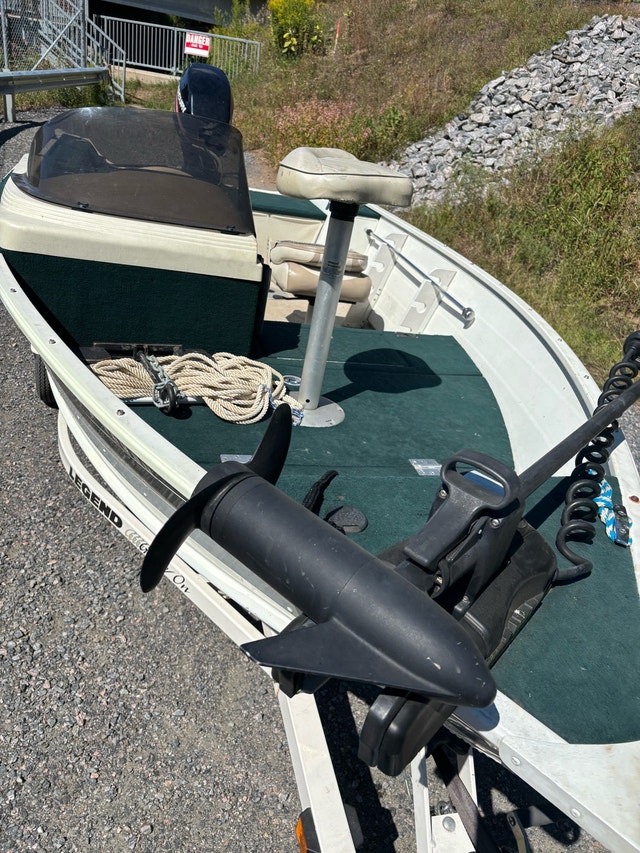 2005 Legend Boat - photo 2