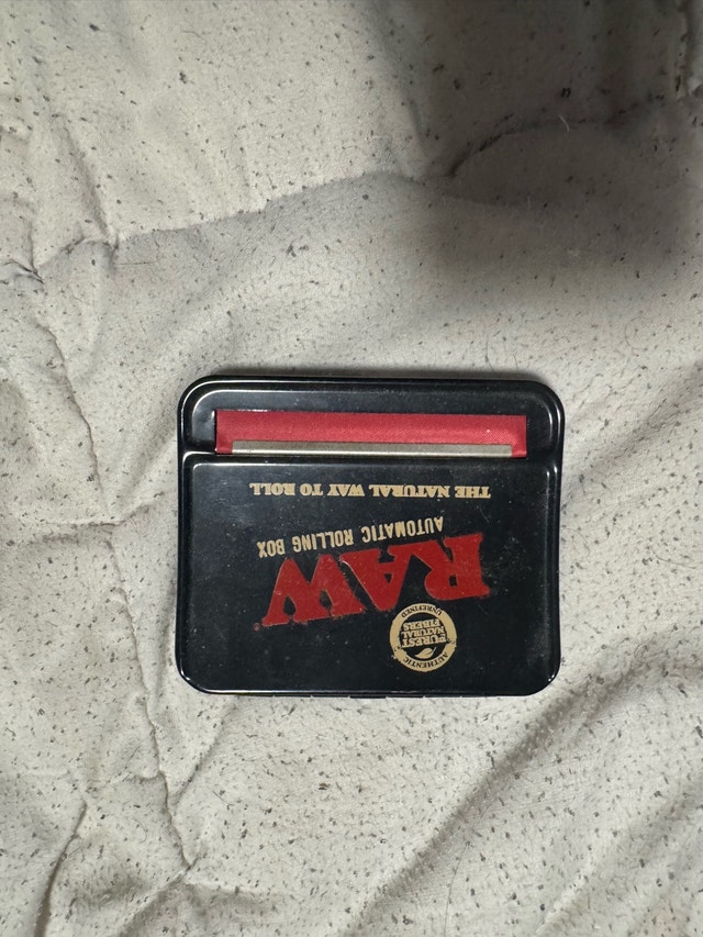 RAW Rolling Box
