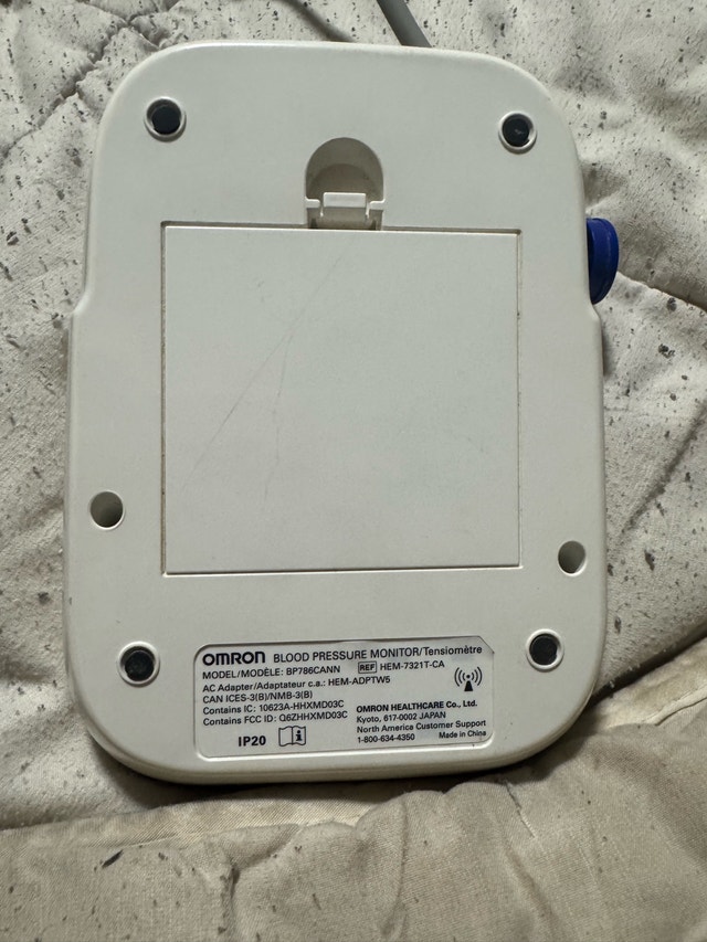 Omron Blood Pressure Monitor - photo 2