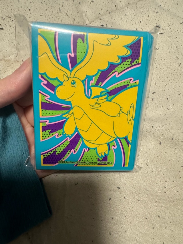 Pokemon Dragonite Sleeves