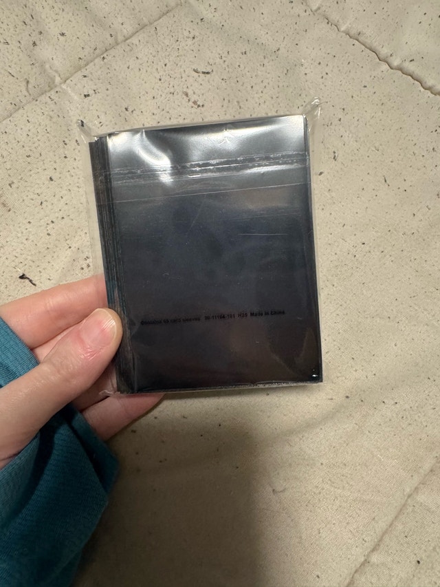 Pokemon Dragonite Sleeves - photo 2