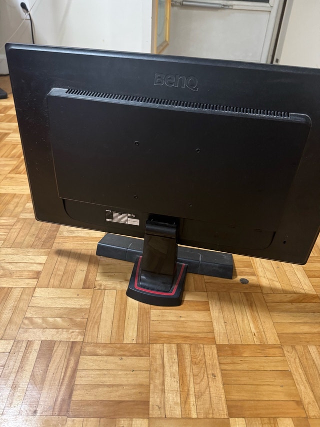 BenQ Monitor V2240H - photo 2