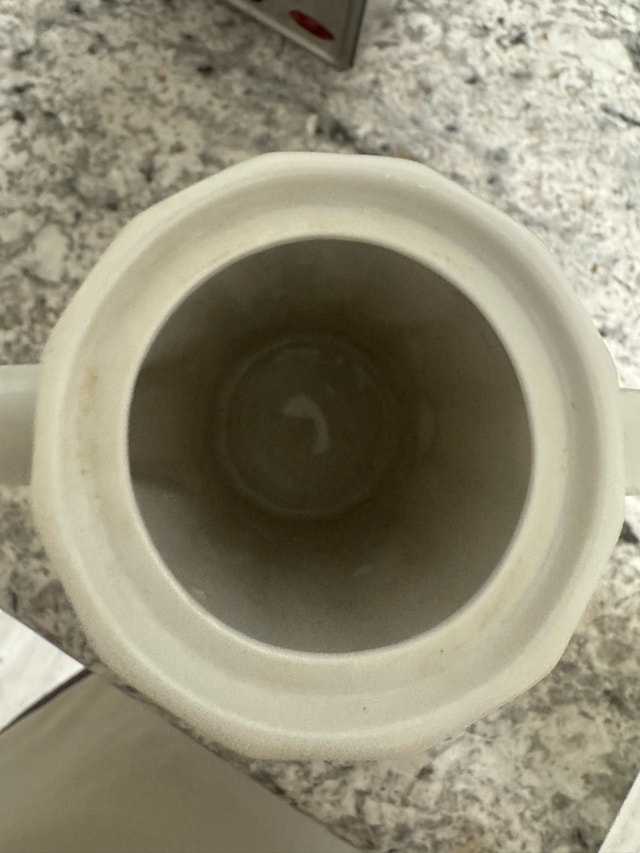 Vintage Coffee Pot - photo 3