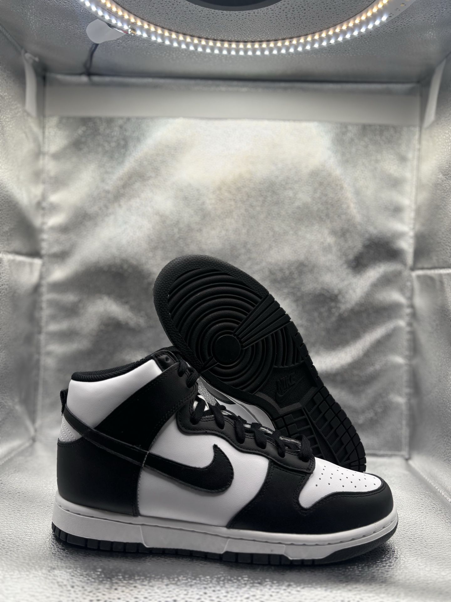 Nike Dunk High Panda