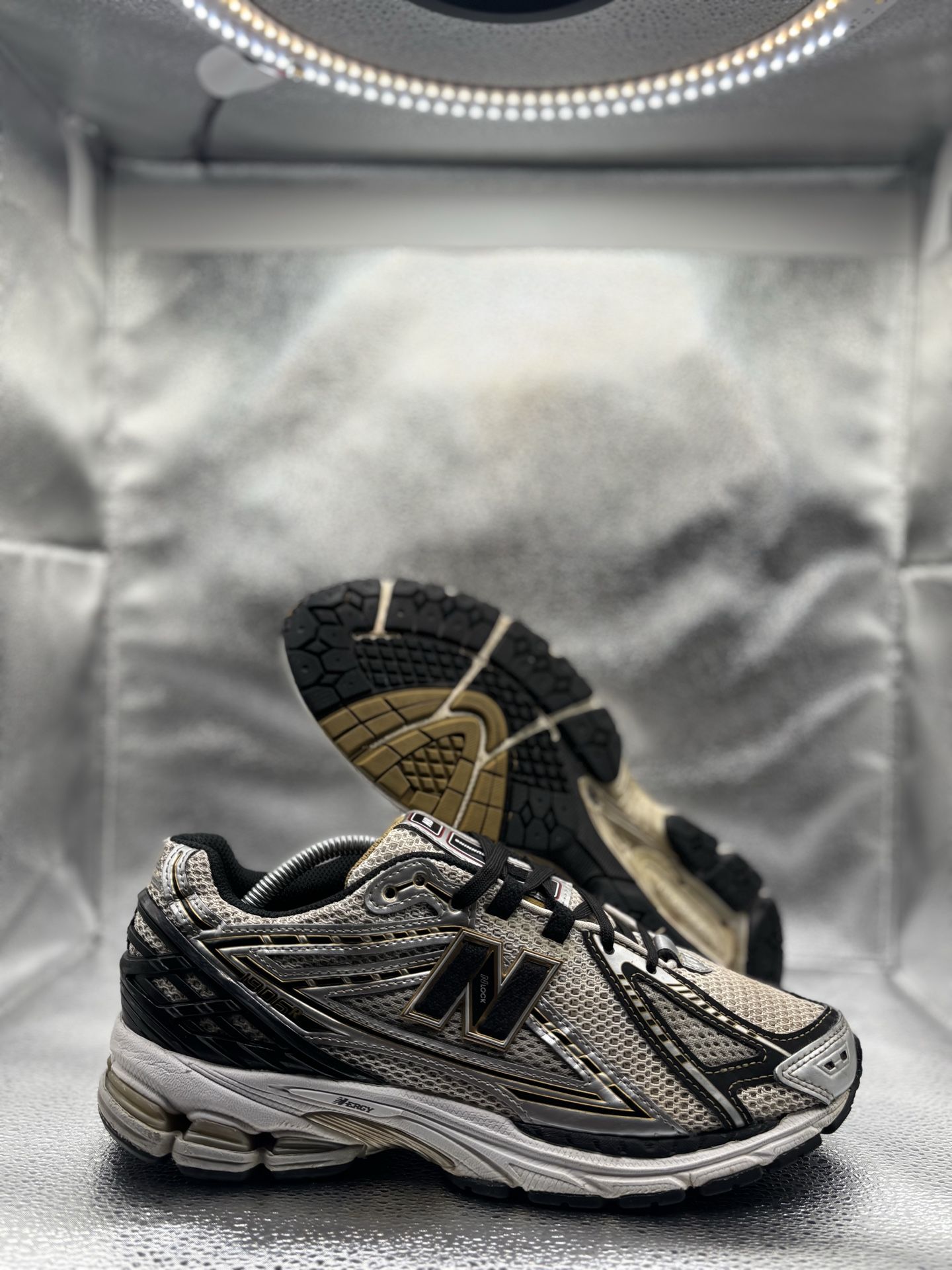 New Balance 1906R White Metallic Gold