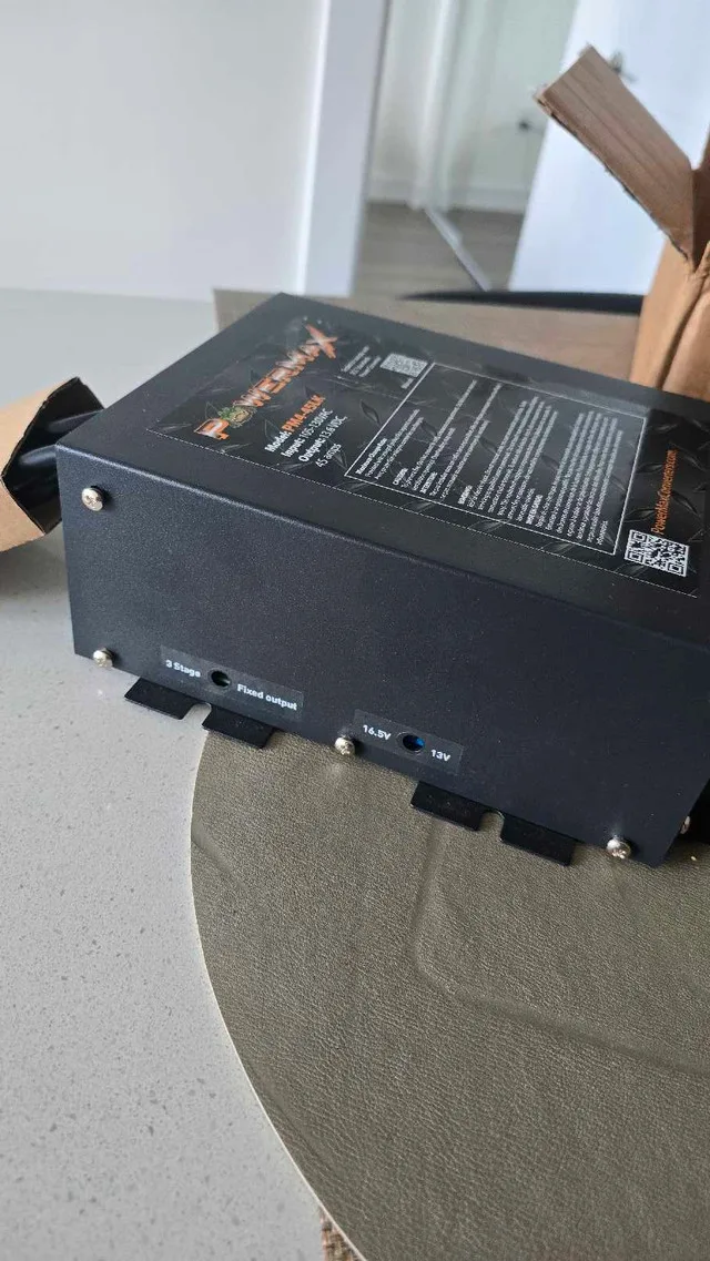 PowerMax PM4 45A RV Converter image indicator(3)