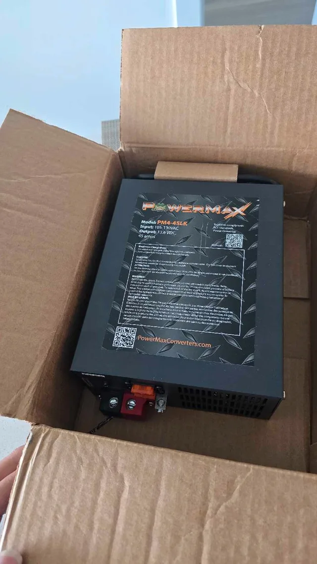 PowerMax PM4 45A RV Converter image indicator(5)