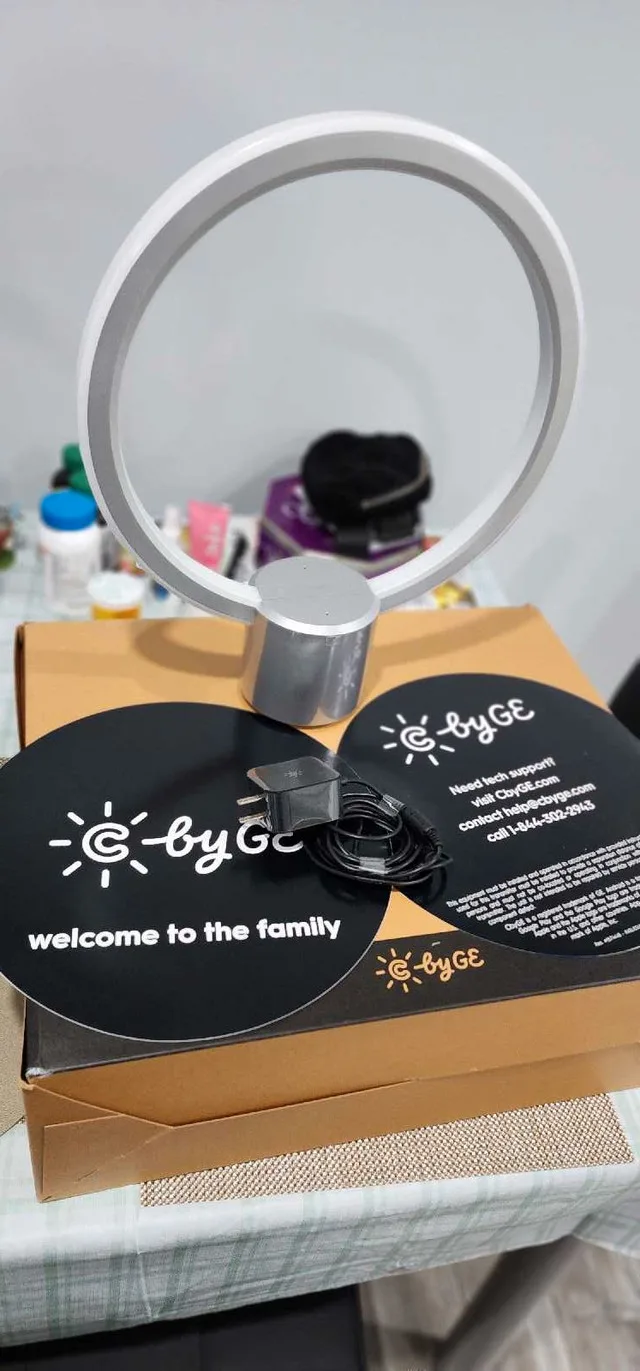 Stylish Table Lamp image indicator(8)