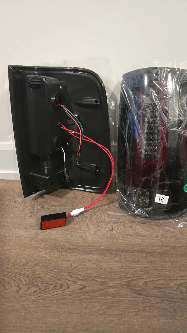 LED Tail Light for Ford F150 image indicator(9)