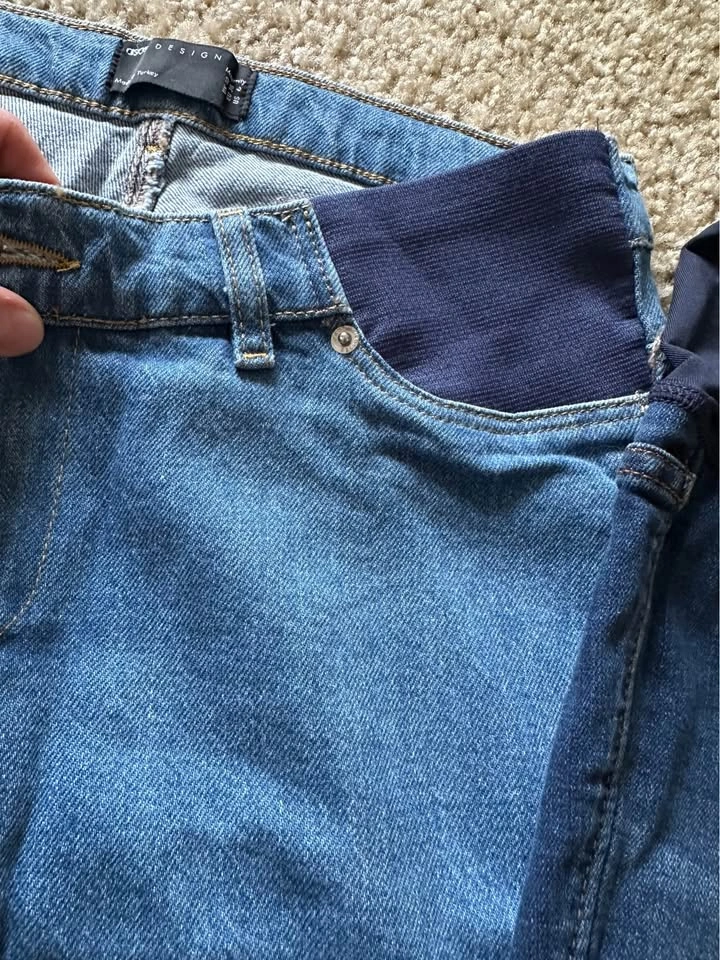 Maternity Jeans (2 Pairs) Size M – New - photo 3
