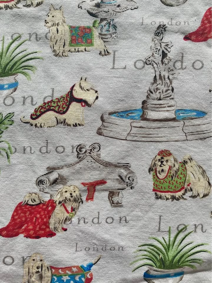 Lightweight Cotton Denim London Motif with Dogs
