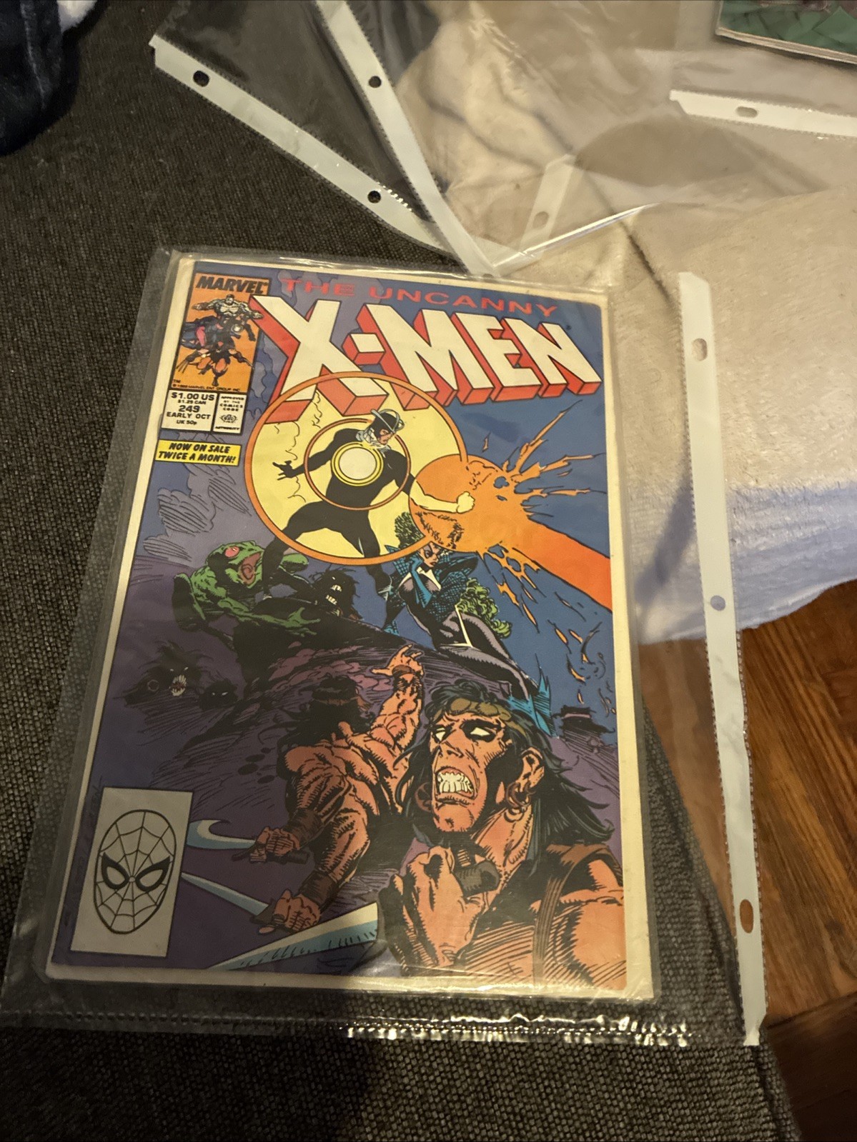 The Uncanny X-Men #249 Newsstand Variant (Marvel Comics 1989)