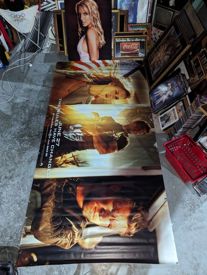 2014 Transformers 4 Vinyl Drive-in Movie Theater Promo Poster - photo 2