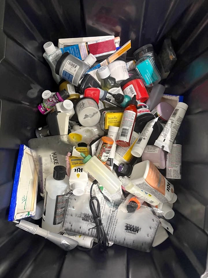 Art box loaded with dope supplies 🎨🔥
