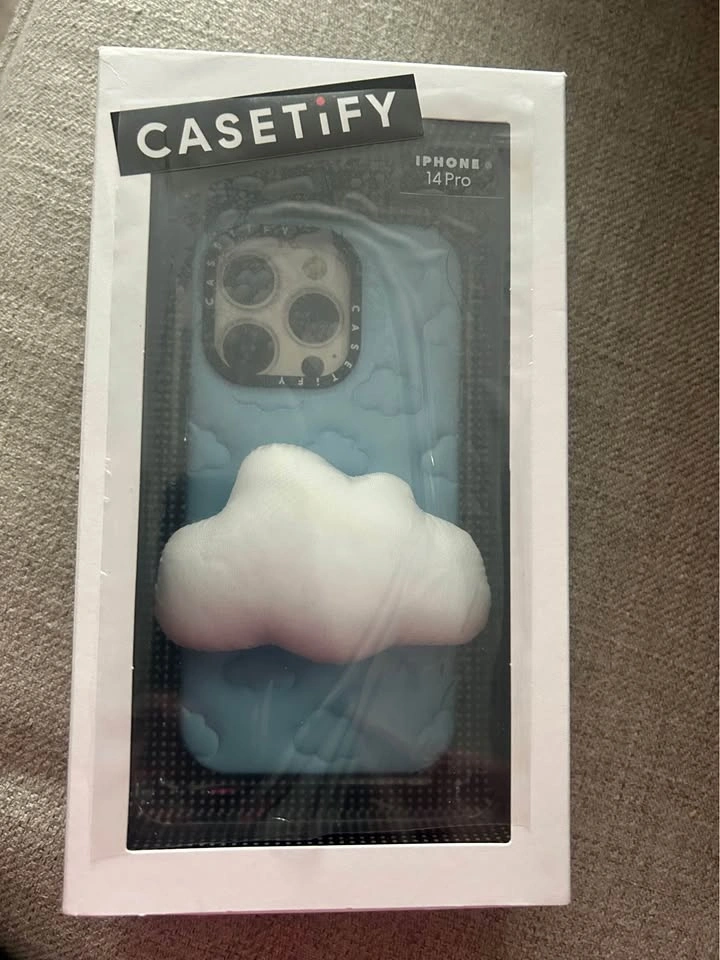 Casetify iPhone 14 Pro Blue Cloud Phone Case New - photo 2