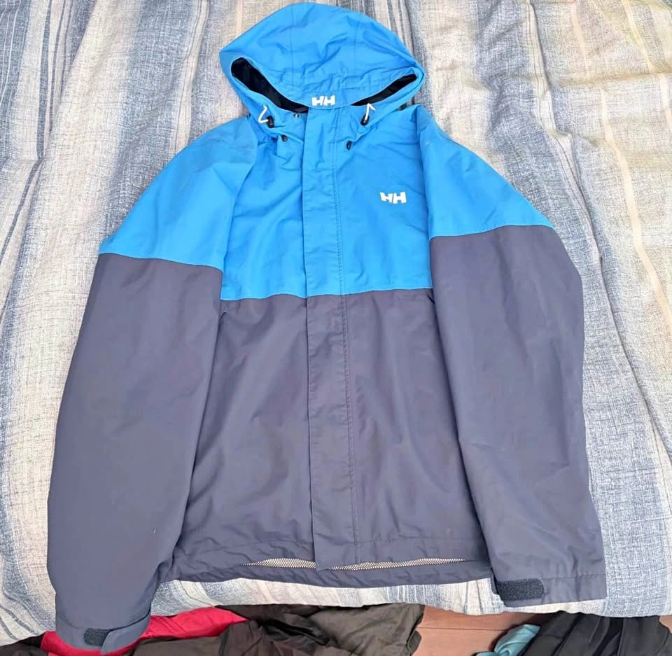 Men's Jackets: Helly Hansen, Calvin Klein, North Face, Mountain