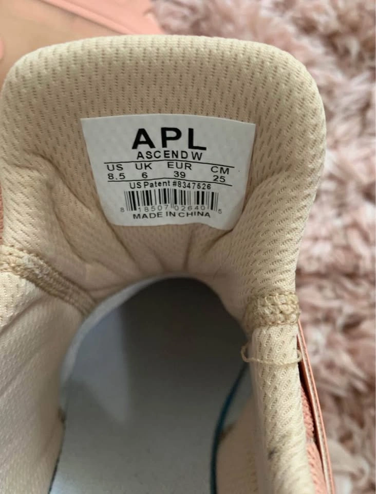 Lululemon Ascend Runners SZ 8.5 - photo 3