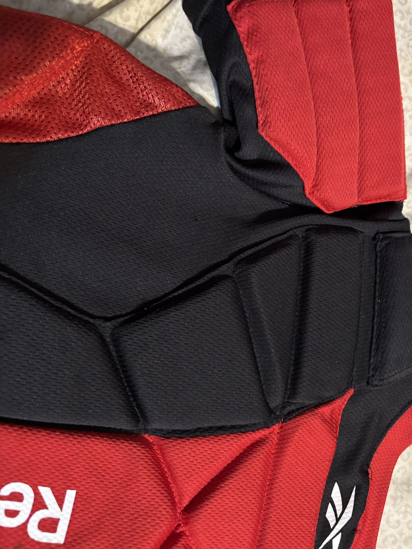 Reebok Padded Protective Shirt - M - photo 2