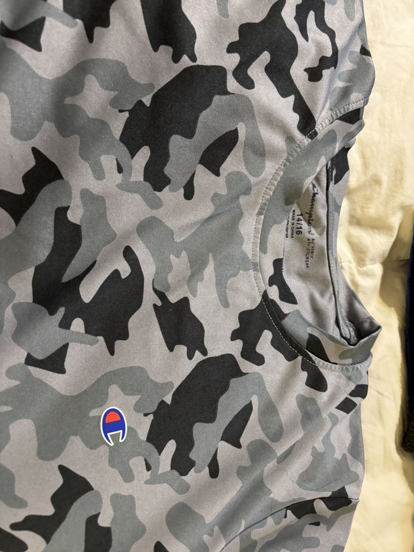 Champion Tee Sz 14/16 - photo 2