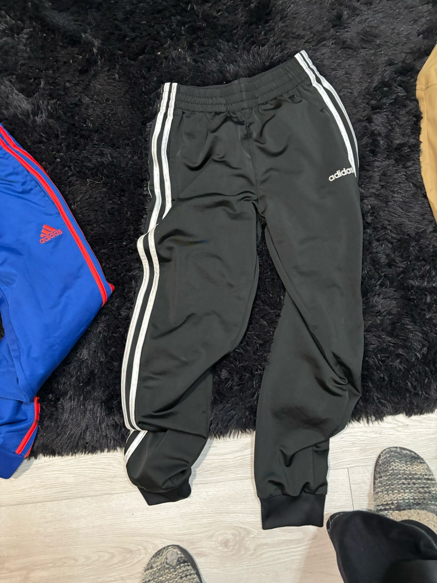 Adidas Sweat Pants Size 10/12 - photo 3